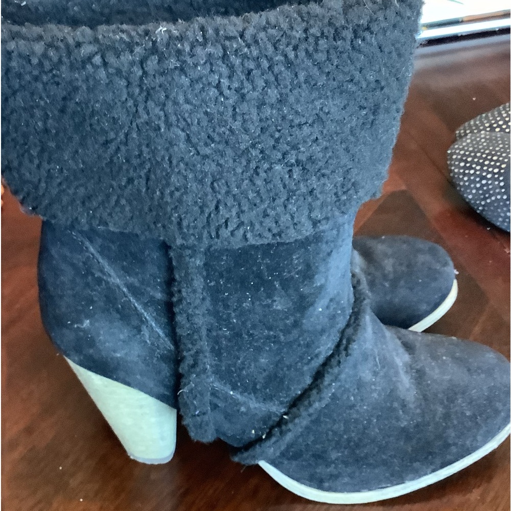 Black boot with 3 inch heel